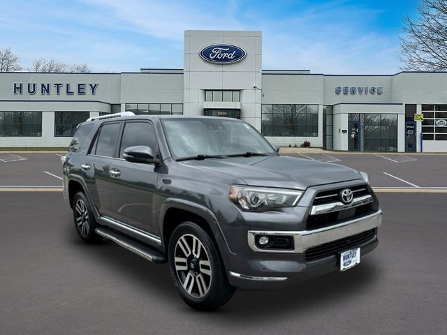 Used 2022 Toyota 4Runner Limited AWD/4WD image 3