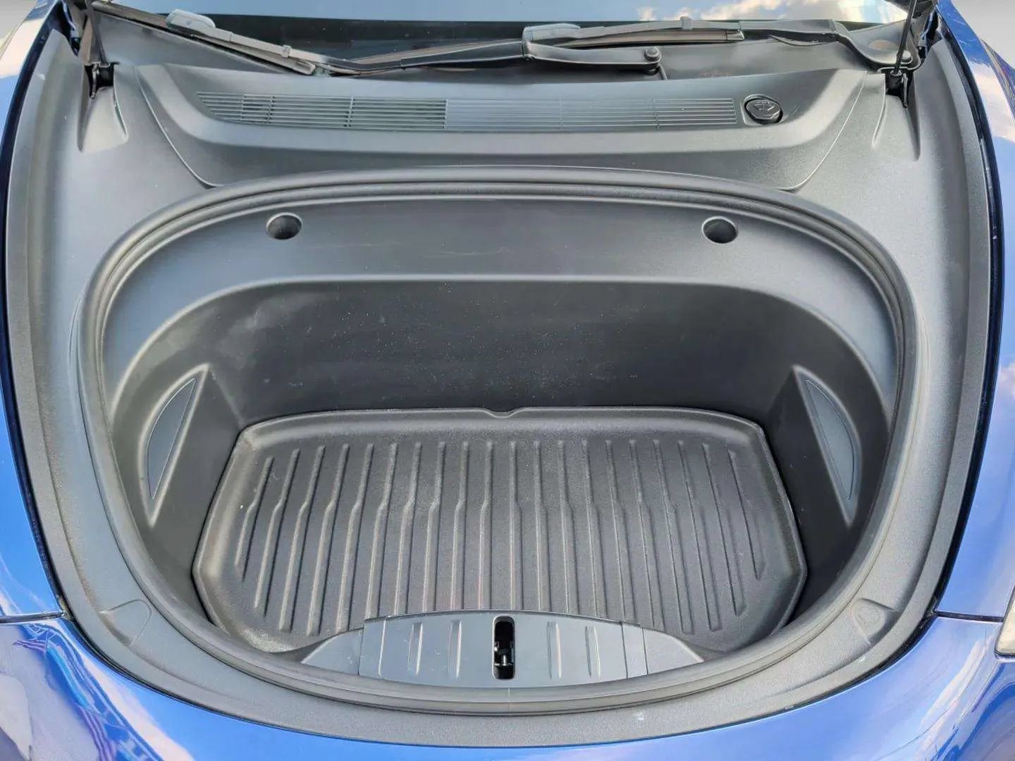 Used 2022 Tesla Model 3 Standard Range RWD image 38
