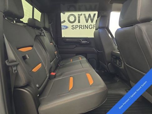 Used 2025 GMC Sierra 2500 AT4 w/ AT4 Premium Plus Package AWD/4WD image 12