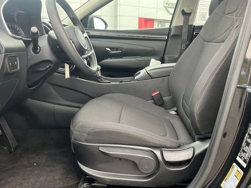 Used 2024 Hyundai Tucson SE AWD/4WD image 17