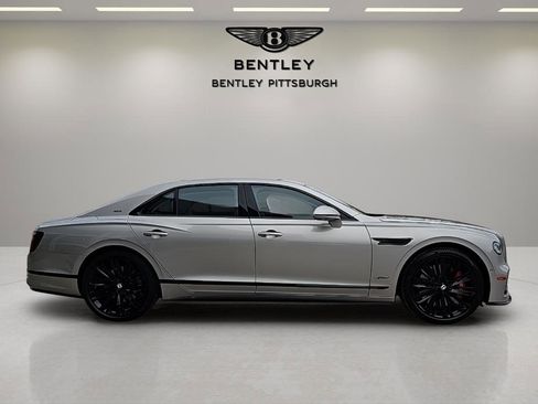 New 2025 Bentley Flying Spur Plug-In Hybrid image 4