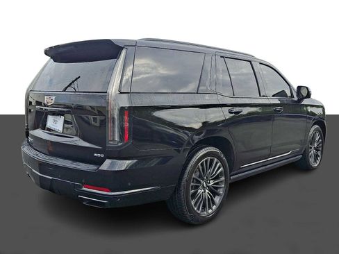 Certified 2025 Cadillac Escalade Sport Platinum w/ LPO, Floor Liner Package AWD/4WD image 6