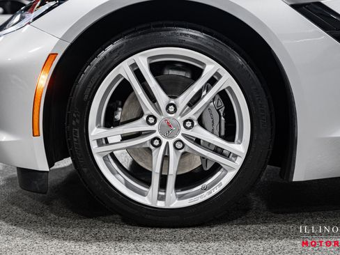 Used 2016 Chevrolet Corvette Stingray Coupe w/ Battery Protection Package image 10