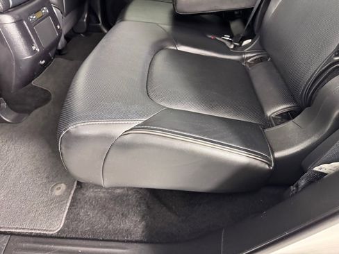 Used 2024 INFINITI QX80 Luxe image 28