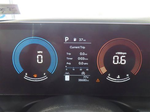 Used 2025 Hyundai Tucson SEL FWD image 19