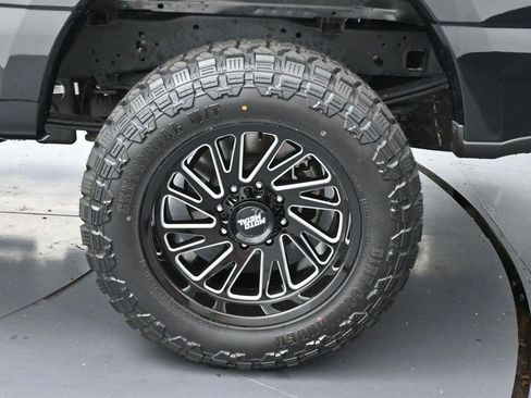 Used 2024 Ford F250 Lariat AWD/4WD image 35