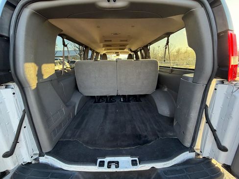 Used 2021 Chevrolet Express 3500 LT w/ LT Preferred Equipment Group image 34