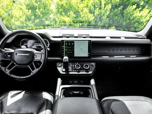Used 2023 Land Rover Defender 110 X-Dynamic SE AWD/4WD image 20