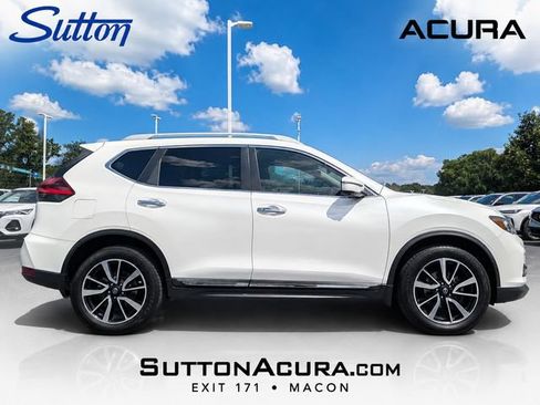 Used 2020 Nissan Rogue SL w/ Premium Package AWD/4WD image 4