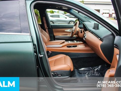 Used 2023 Genesis GV70 2.5T w/ Advanced Package AWD/4WD image 20