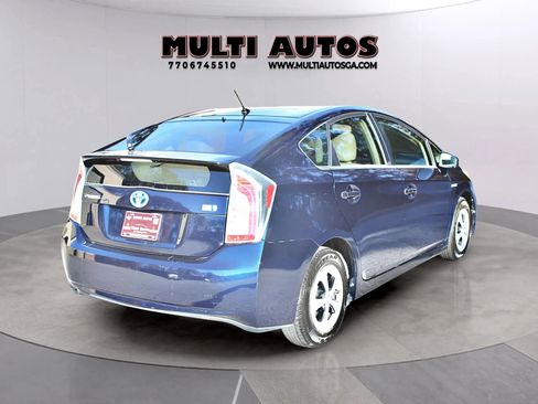 Used 2012 Toyota Prius Two image 3