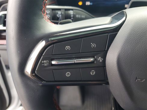 Used 2025 Chevrolet Traverse RS w/ LPO, Floor Liner Package image 23