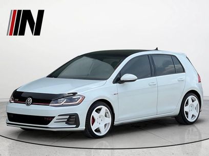 Used 2018 Volkswagen GTI SE