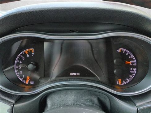 Used 2021 Jeep Grand Cherokee Trailhawk w/ Trailhawk Luxury Group image 10