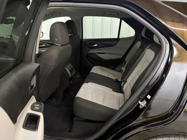 Used 2022 Chevrolet Equinox LS w/ LS Convenience Package FWD image 9