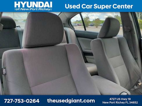 Used 2012 Honda Accord LX image 6