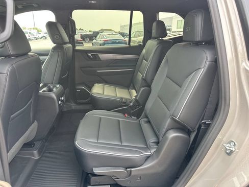 New 2027 Buick Enclave Sport Touring w/ Power Package AWD/4WD image 16