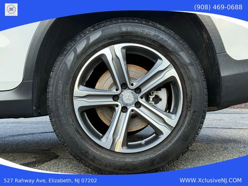 Used 2017 Mercedes-Benz GLC 300 4MATIC image 30