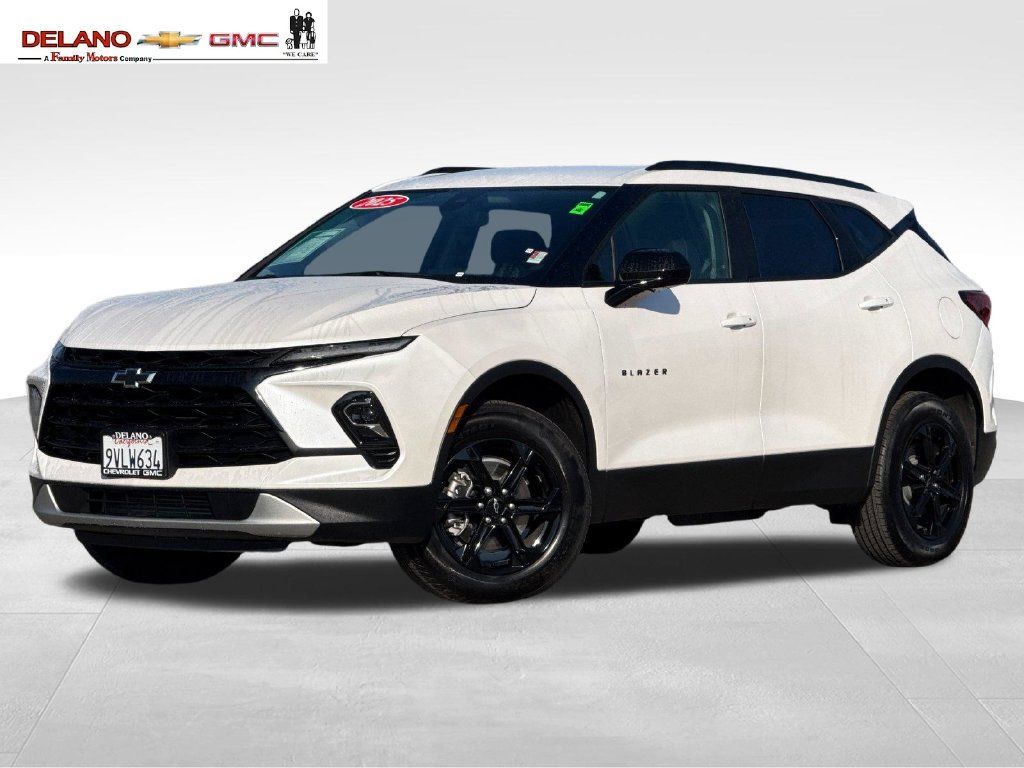 Used 2025 Chevrolet Blazer LT w/ Midnight/Sport Edition AWD/4WD image 1