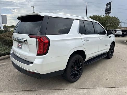 Used 2022 GMC Yukon SLT w/ SLT Premium Package RWD image 5