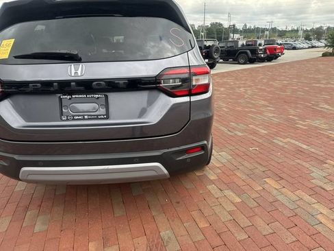 Used 2023 Honda Pilot EX-L image 12