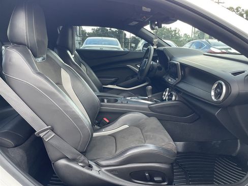 Used 2019 Chevrolet Camaro SS RWD image 22