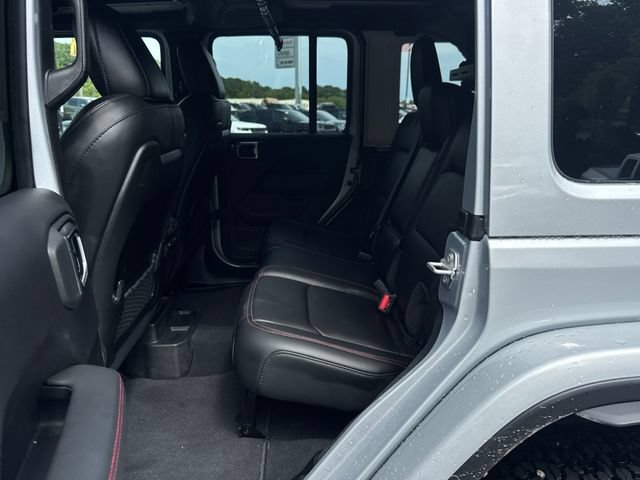 Used 2024 Jeep Wrangler Unlimited Rubicon AWD/4WD image 36