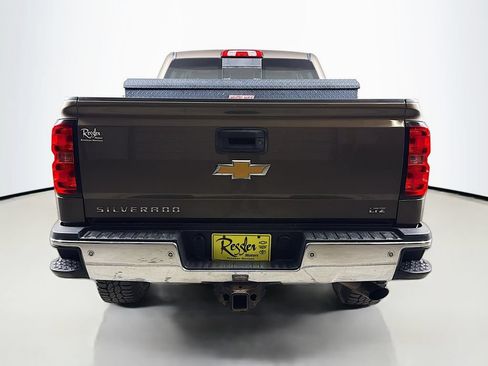 Used 2015 Chevrolet Silverado 2500 LTZ AWD/4WD image 7
