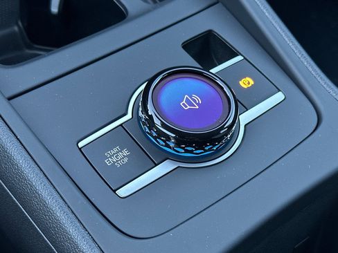 New 2025 Volkswagen Tiguan S image 22