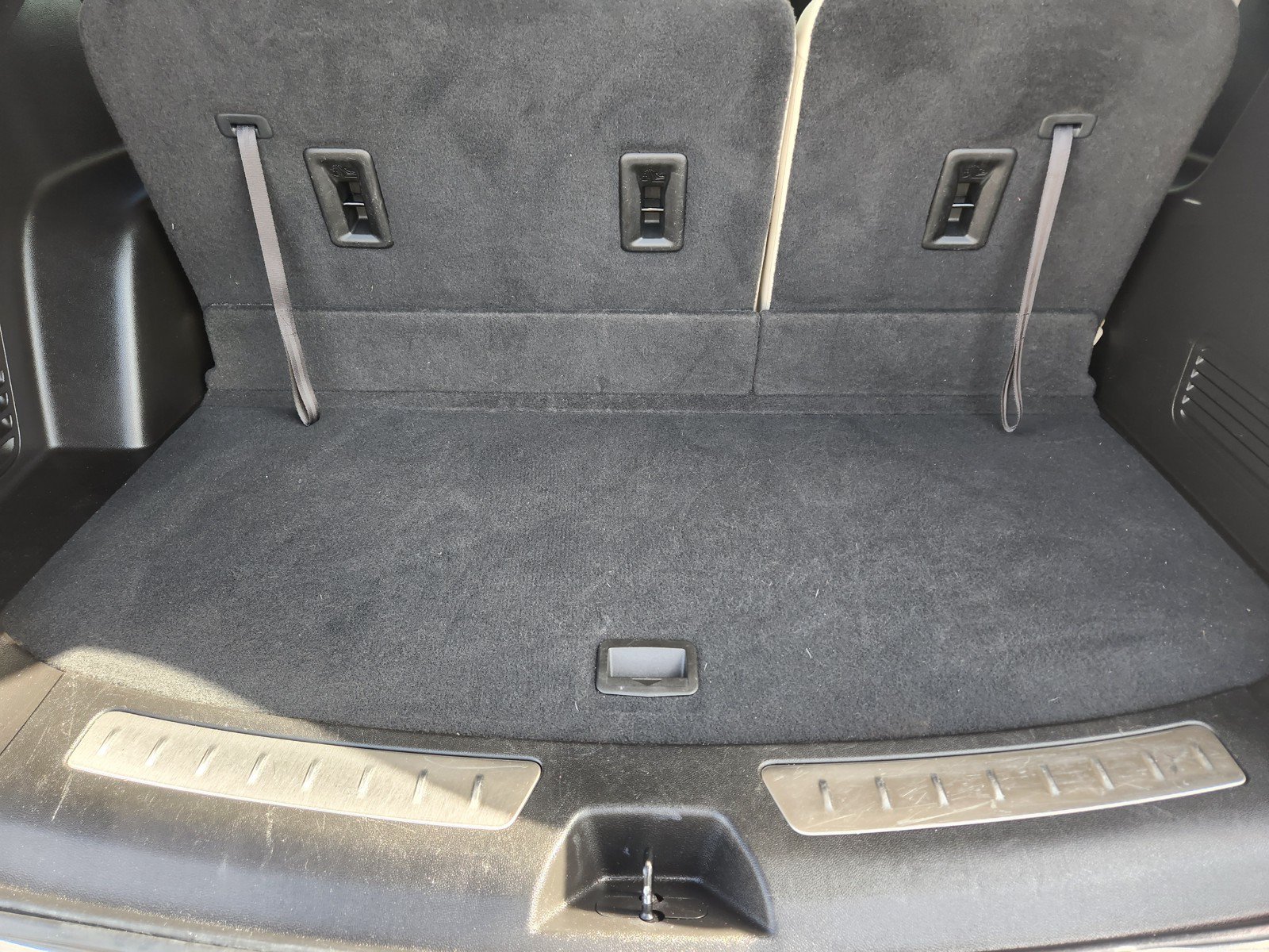 Used 2023 Buick Enclave Essence w/ Experience Buick Package FWD image 27