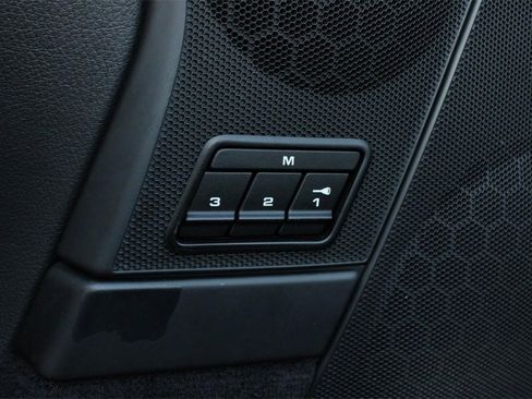 Used 2012 Porsche 911 Carrera S image 22