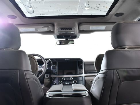 New 2026 Ford F450 Platinum w/ Platinum Plus Package image 17