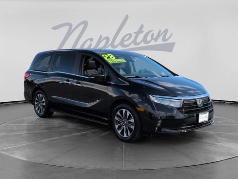 Used 2023 Honda Odyssey EX-L image 3