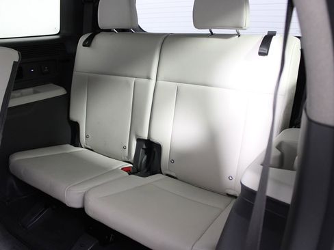 Used 2025 Hyundai Santa Fe Limited image 43