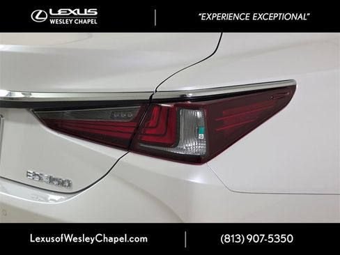 New 2025 Lexus ES 350 w/ Premium Package image 7