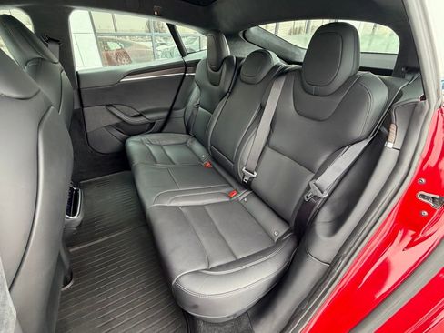 Used 2021 Tesla Model S Plaid image 22