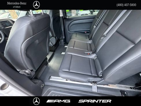 Used 2023 Mercedes-Benz Metris Passenger image 19