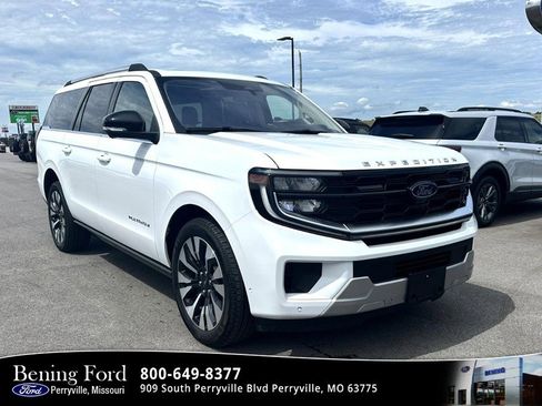 Used 2025 Ford Expedition Max Platinum w/ Driver's Package AWD/4WD image 1