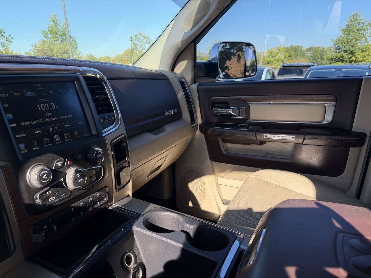 Used 2014 RAM 2500 Laramie w/ Protection Group AWD/4WD image 12