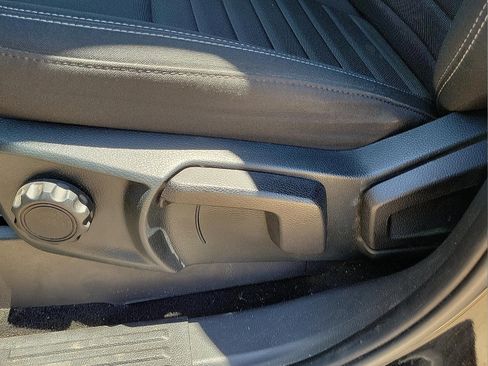 Used 2020 Ford Ranger XLT w/ Equipment Group 301A Mid RWD image 13