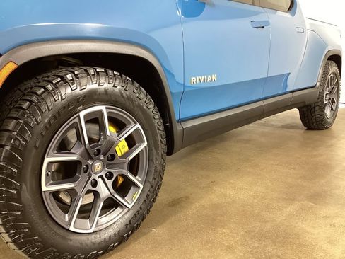 Used 2022 Rivian R1T Launch Edition AWD/4WD image 2