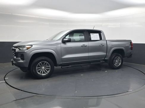 Used 2024 Chevrolet Colorado LT w/ LT Convenience Package II RWD image 13