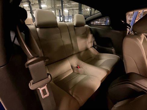 Used 2013 Ford Mustang Coupe image 17
