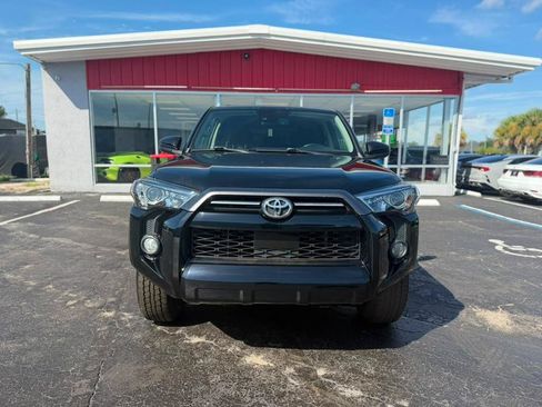 Used 2020 Toyota 4Runner SR5 RWD image 2