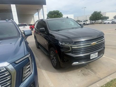Used 2022 Chevrolet Tahoe LT w/ LT Signature Plus Package RWD image 2