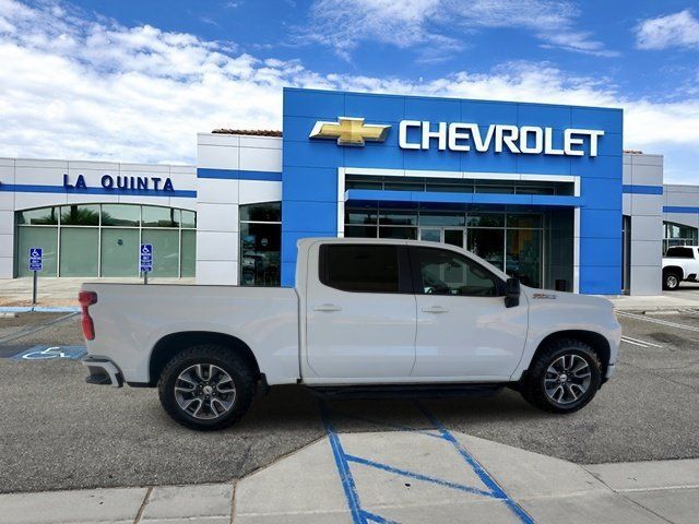 Used 2020 Chevrolet Silverado 1500 RST AWD/4WD image 9