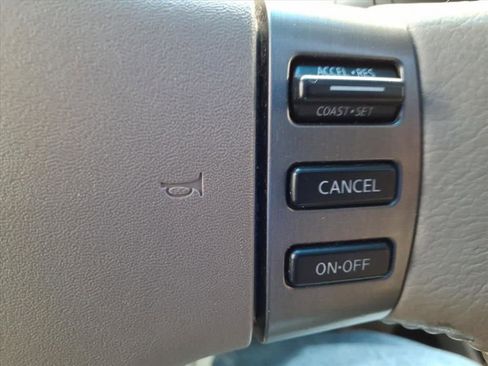 Used 2011 Nissan Titan SL w/ Heavy Metal Edition Pkg image 22