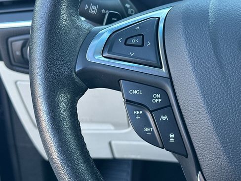 Used 2019 Ford Edge Titanium w/ Cold Weather Package image 28