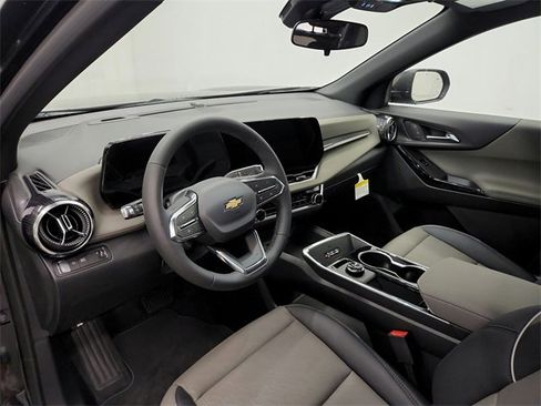 New 2026 Chevrolet Equinox LT w/ Convenience Package II image 34