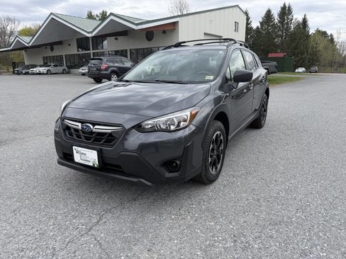 Used 2022 Subaru Crosstrek 2.0i AWD/4WD image 1